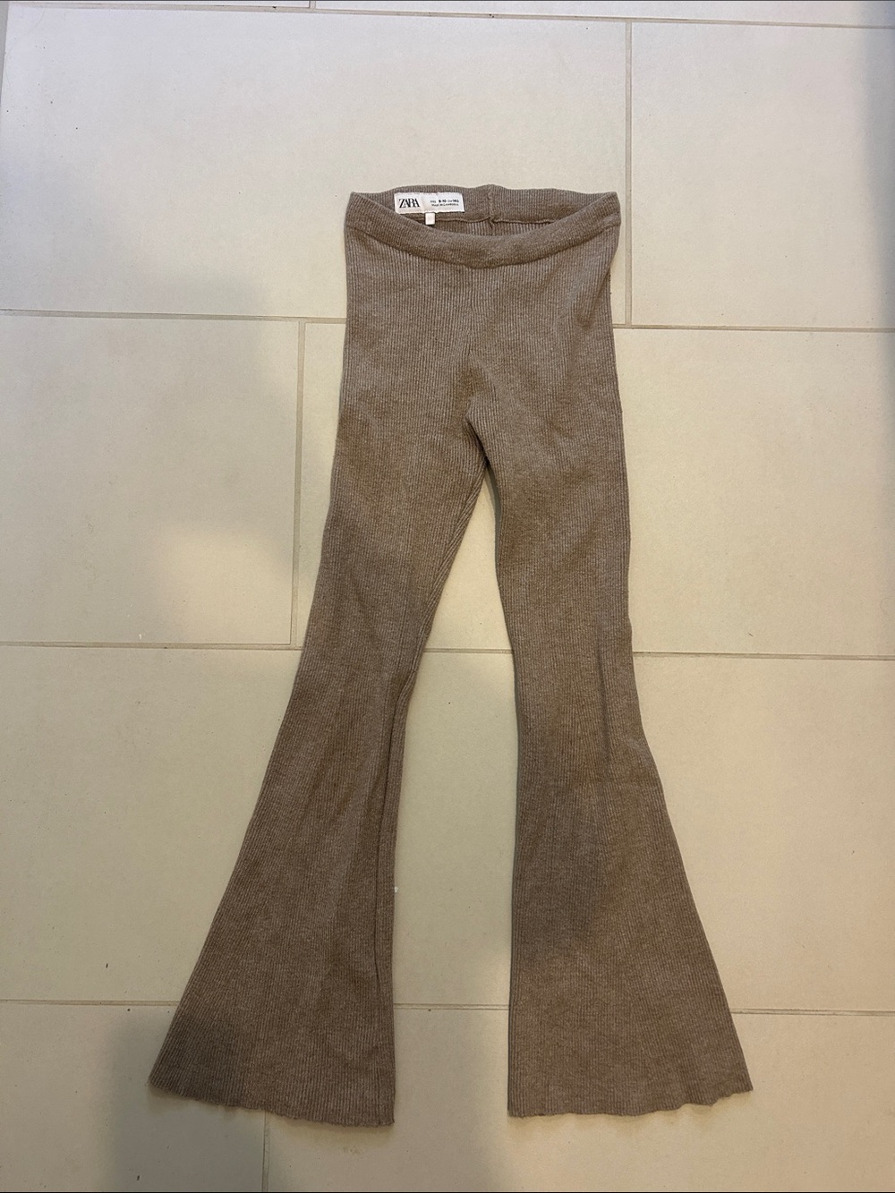 ZARA Kids Taupe Flared Knit Leggings 9/10